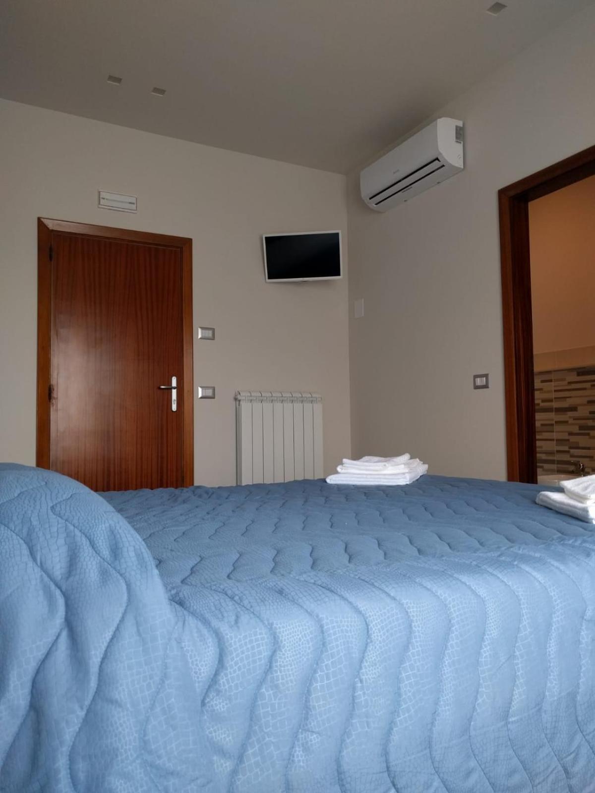 B&B Alba Sul Mare Guest House Massignano Exterior photo